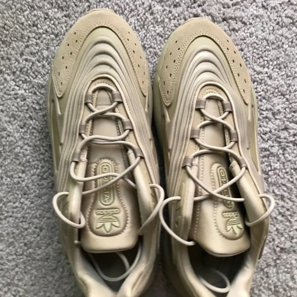 Adidas Ozelia Beige 2K Futuristic Chunky Sneakers Size 10